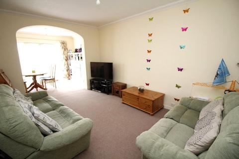 undefined, Hamilton Crescent, Hounslow TW3