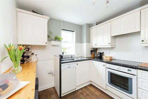 2 bedroom flat for sale, Perkin Close, Hounslow TW3