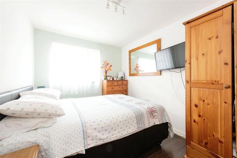 13 Perkin Close, Hounslow, TW3 3RQ