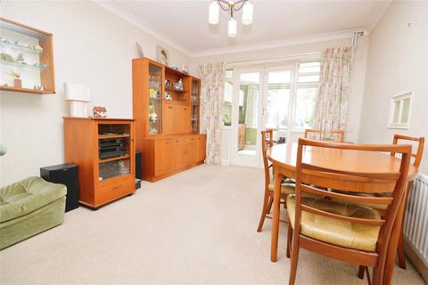 4 bedroom semi-detached house for sale, Nelson Gardens, Hounslow TW3