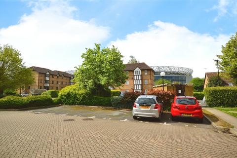33 Varsity Drive, Twickenham, TW1 1AG