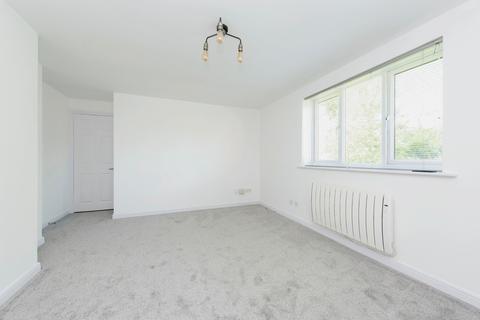 152 Varsity Drive, Twickenham, TW1 1AL