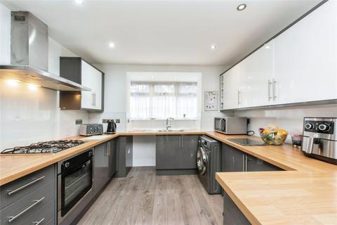 3 bedroom terraced house for sale, Raleigh Road, Feltham TW13