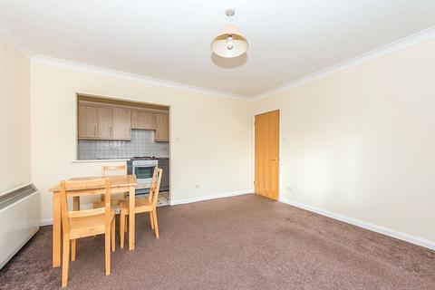 1 bedroom flat for sale, Grove Road, Hounslow TW3