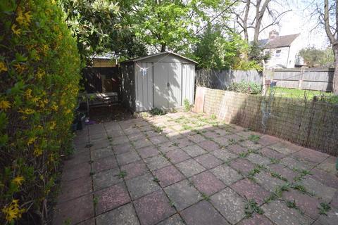 137 Grove Road, Hounslow, TW3 3PY