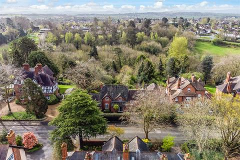 5 bedroom house for sale, Kennedy Road, Shrewsbury