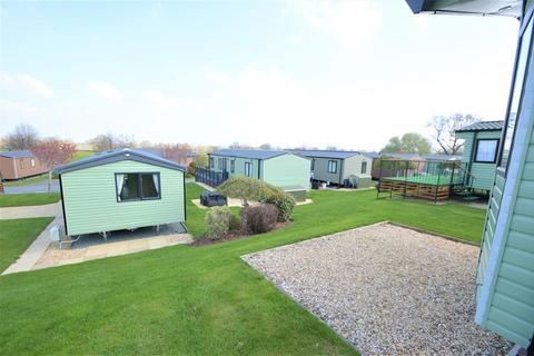 2 bedroom bungalow for sale, Crew Green, Shrewsbury