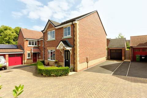 4 bedroom detached house for sale, Dove Close, Shrewsbury