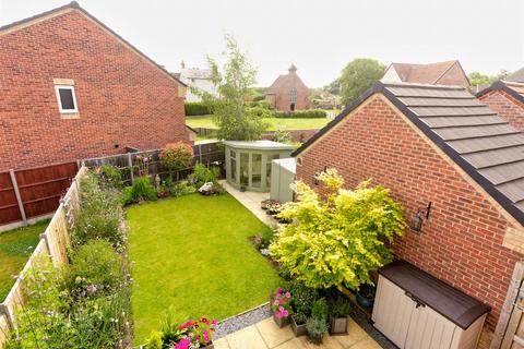 4 bedroom detached house for sale, Dove Close, Shrewsbury