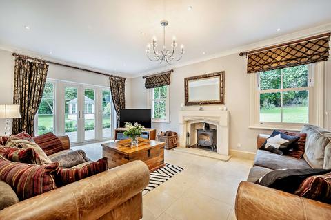 The Walnut Tree Binfield Park, Binfield, Bracknell, RG42 5NT