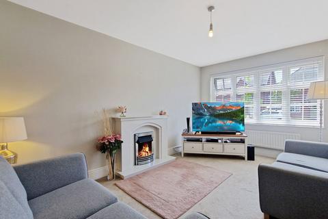 5 Clowes Crescent, Tyldesley, Manchester, M29 8SN