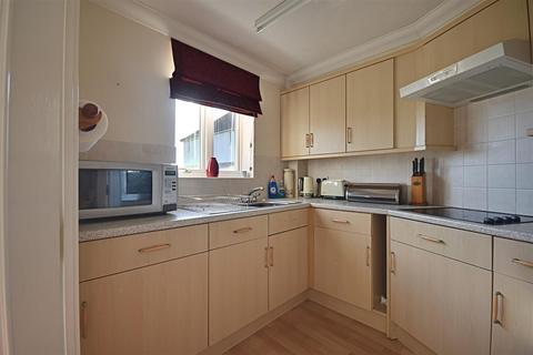 2 bedroom retirement property for sale, Cooden Drive, Bexhill-On-Sea