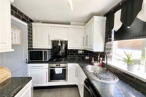 59 Bowland Drive, Chapeltown, Sheffield, S35 2QN