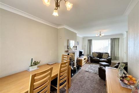 66 Tansley Drive, Sheffield, S9 1LH