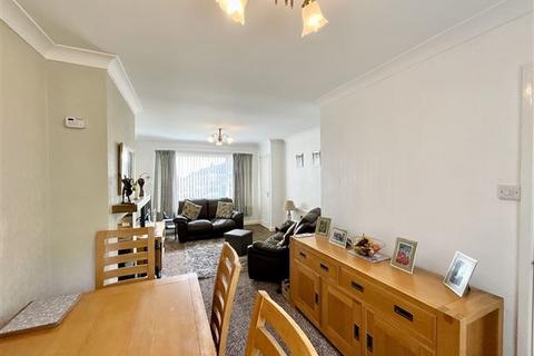 66 Tansley Drive, Sheffield, S9 1LH