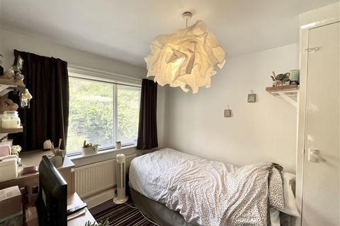 66 Tansley Drive, Sheffield, S9 1LH