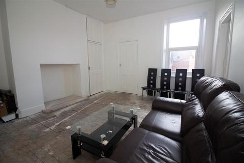 5 bedroom maisonette for sale, Station Road, Wallsend