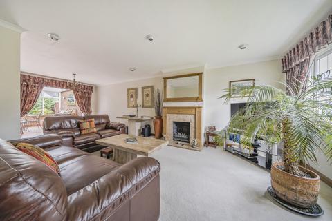 3 bedroom semi-detached house for sale, Salisbury Avenue, Swanley, Kent