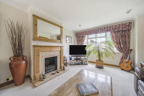 3 bedroom semi-detached house for sale, Salisbury Avenue, Swanley, Kent