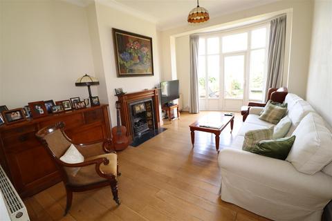 5 bedroom semi-detached house for sale, Holly Park Gardens, N3