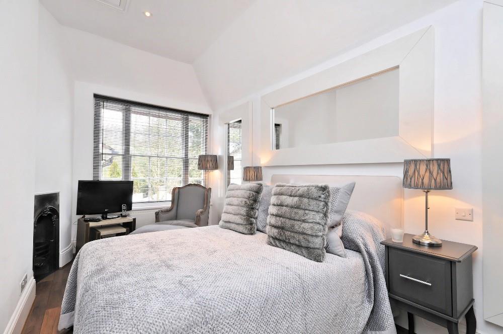 Bedroom 3.jpg