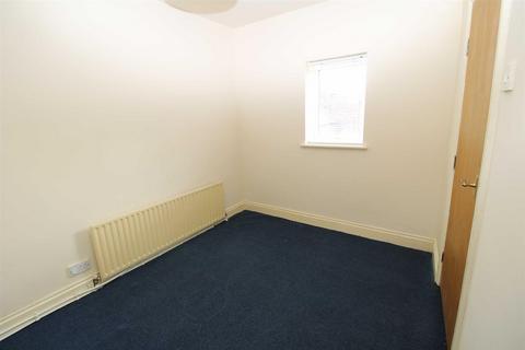 3 bedroom flat for sale, Little Bedford Street, North Shields