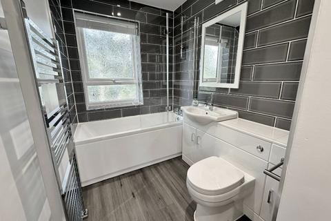 1 bedroom flat to rent, Cedar Court, Soham, Ely
