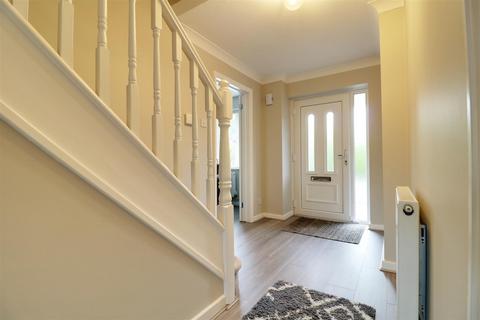 4 bedroom detached house for sale, Burslem Close, Walsall