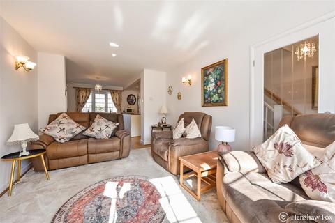 3 bedroom end of terrace house for sale, Rivermead Close, Romsey Town Centre, Hampshire