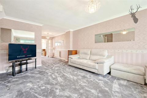 3 bedroom end of terrace house for sale, Parkside, Buckhurst Hill IG9