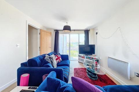 2 bedroom apartment for sale, Alexandria, Victoria Wharf, Watkiss Way, Cardiff