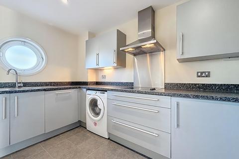 2 bedroom apartment for sale, Alexandria, Victoria Wharf, Watkiss Way, Cardiff