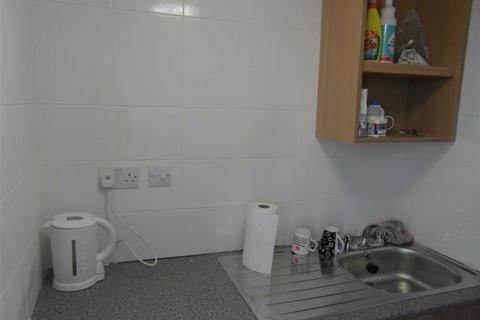 Serviced office to rent, The Green, Chingford, London