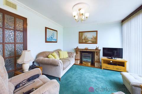 25 Five Acres, Harlow, CM18 6UY
