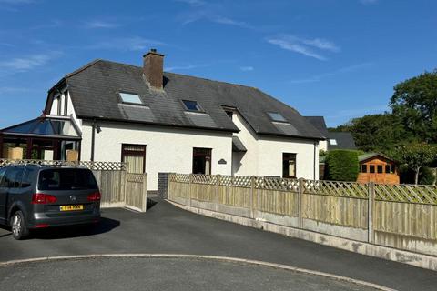 undefined, Haulfan, Maes Carrog, Llanrhystud