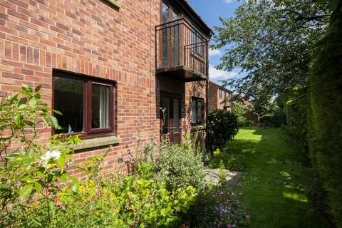 2 bedroom retirement property for sale, Heslington Court, Heslington, York