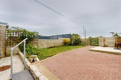 52 Croft Road, Portland, DT5 2HH