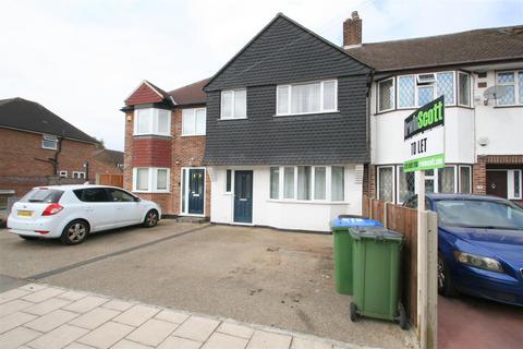 3 bedroom end of terrace house to rent, Tiverton Drive, London SE9