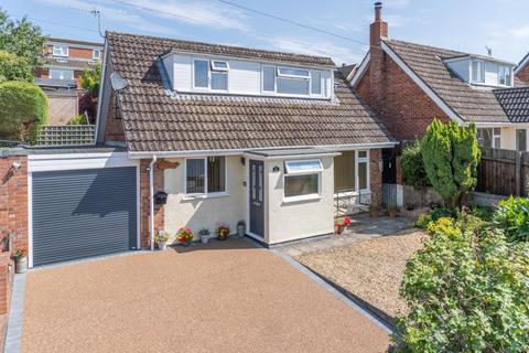 2 bedroom detached bungalow for sale, Greenacres, Ludlow