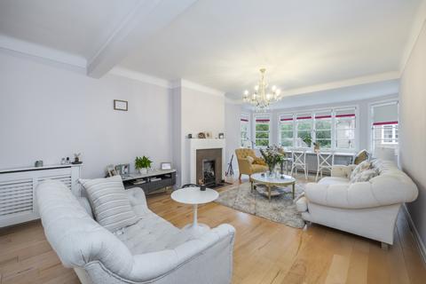 2 bedroom flat for sale, Exeter House, Putney Heath, London