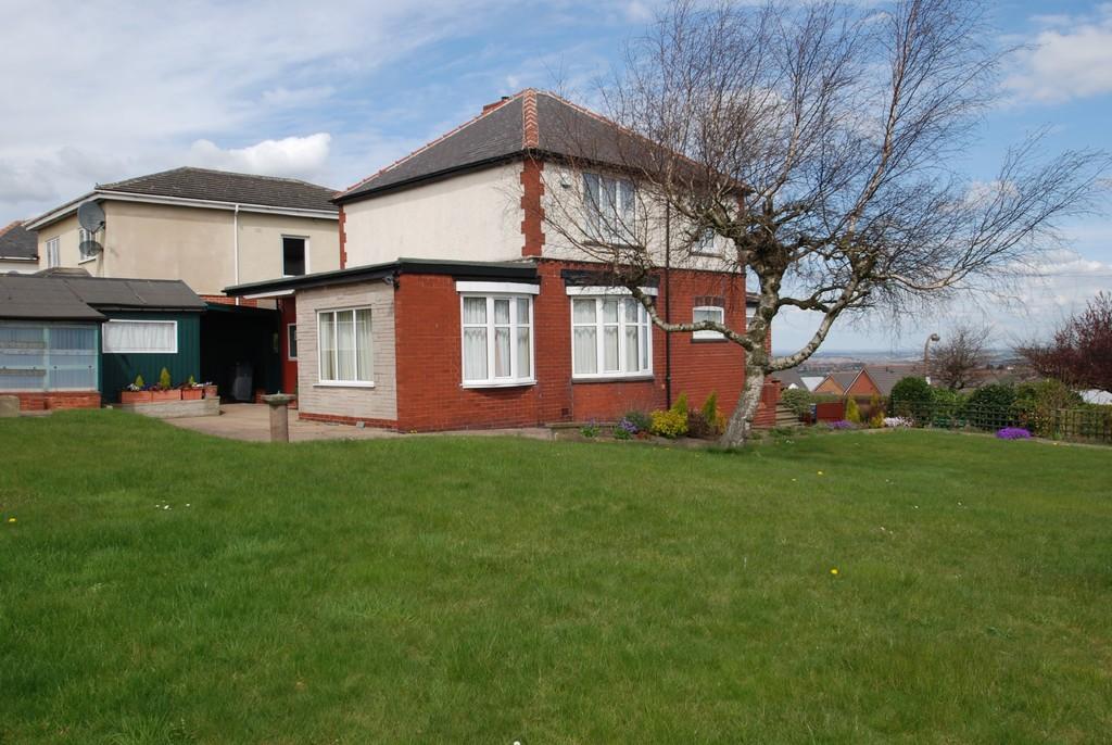 Hawshaw Lane, Hoyland S74 4 bed detached house £224,950