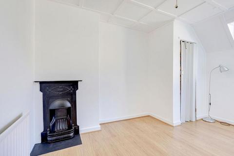 6 Caillard Road, Byfleet, West Byfleet, KT14 7JB