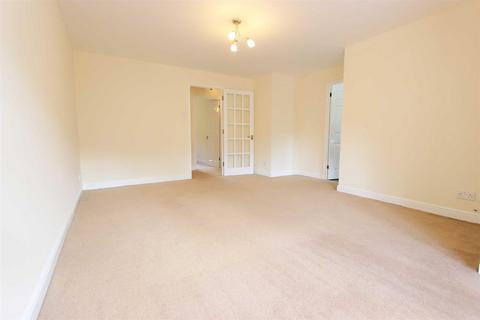 2 bedroom flat to rent, Kirkland Drive, Enfield, EN2