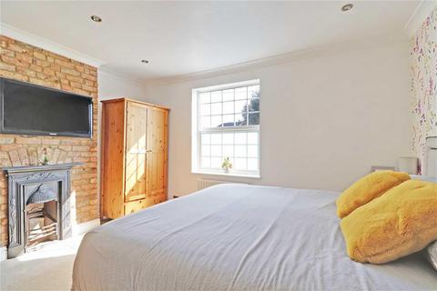 43 Binfield Road, Byfleet, West Byfleet, KT14 7PN
