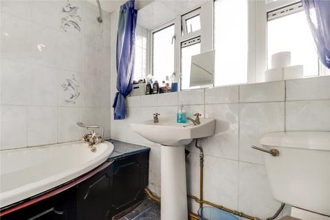 61 Hart Road, Byfleet, West Byfleet, KT14 7NL