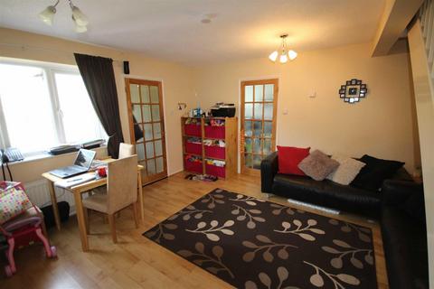 3 Freesia Drive, Bisley, Woking, GU24 9HA