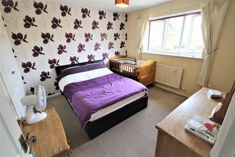 3 Freesia Drive, Bisley, Woking, GU24 9HA