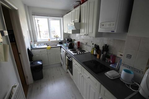 3 Freesia Drive, Bisley, Woking, GU24 9HA
