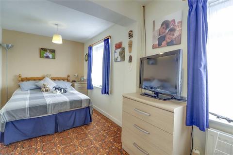 38 Godley Road, Byfleet, West Byfleet, KT14 7ER