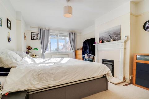43 High Road, Byfleet, West Byfleet, KT14 7QN